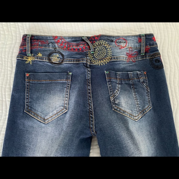 Desigual Size 28 Colorful Cuffed Blue Jeans - Picture 5 of 10